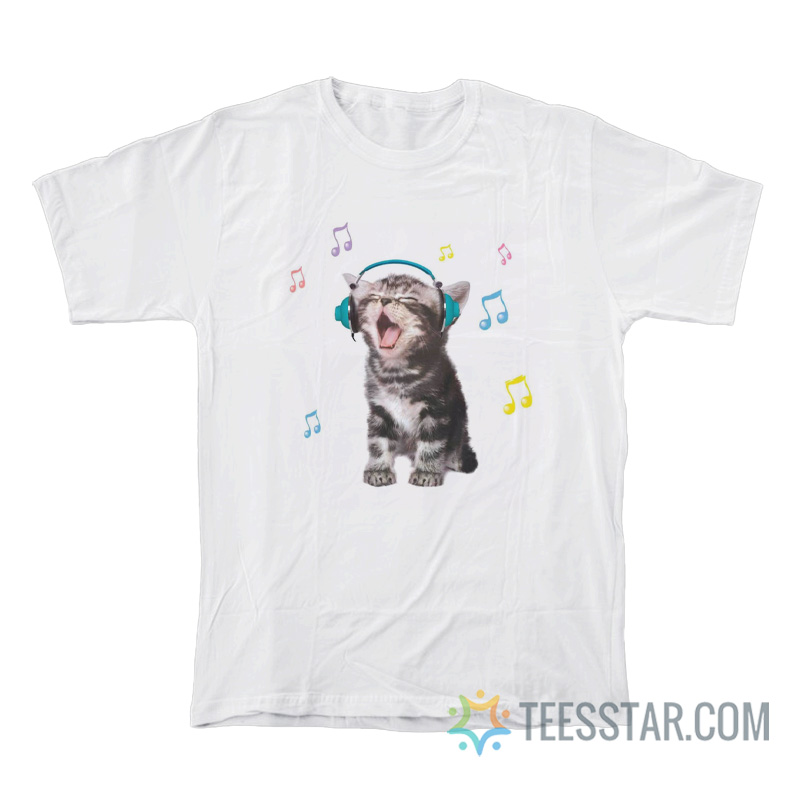 Cat Listening To Music With Headphones T-Shirt